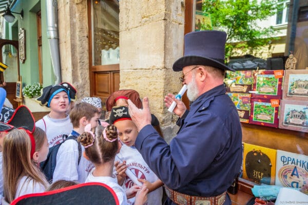 екскурсія дахами Львова для дітей