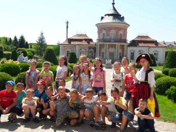 екскурсія-квест Замки Львівщини